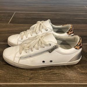 Aldo - White Distressed Sneakers w/ Leopard Print Back & Silver Zipper size 8.5